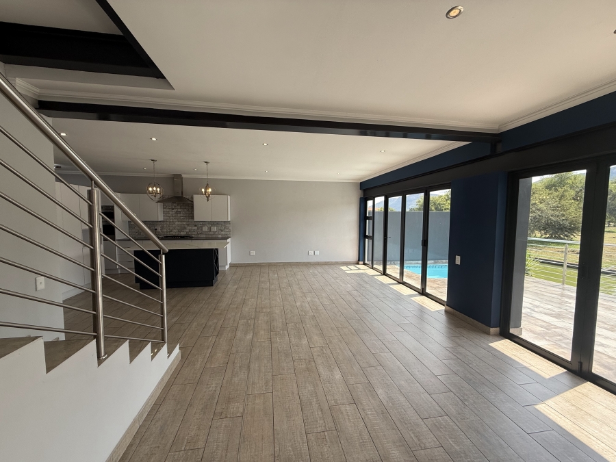 3 Bedroom Property for Sale in The Islands Estates North West